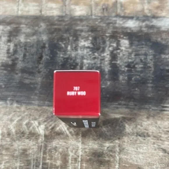 MAC Retro Matte Lipstick 707 Rudy Woo - Picture 3 of 3